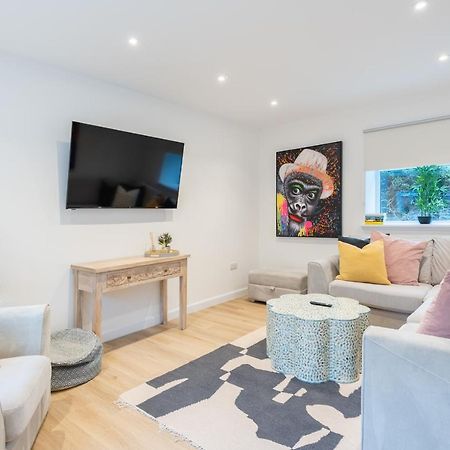 The Pinkish House - 4 Bed Home In The Town Centre Blairgowrie and Rattray Exterior foto